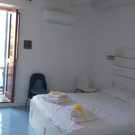 House * Tropea